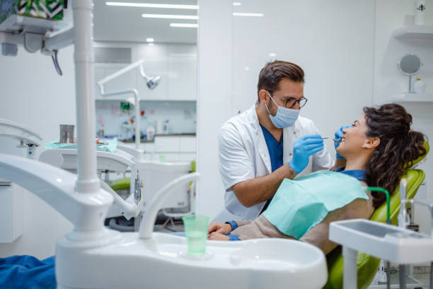 Best Veneers and Lumineers  in Crooked Lake Park, FL